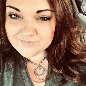 Meet The Poshers! Mom and daughter team